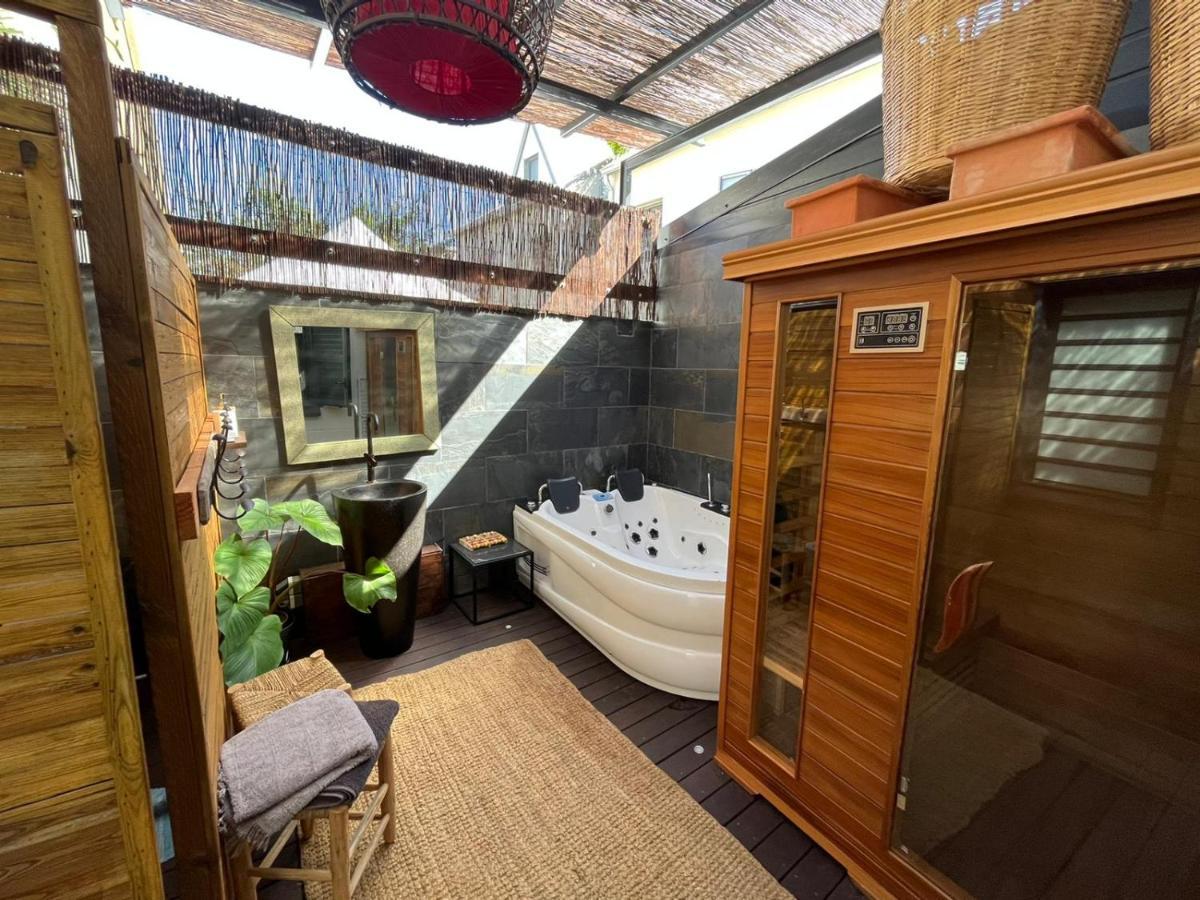 Villa Latrille - Piscine - Sauna - Jacuzzi La Saline Les Bains Eksteriør billede